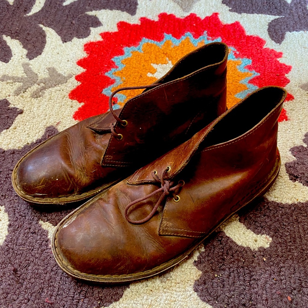 Clarks leather desert boots